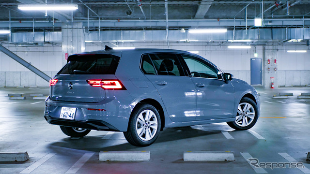 VWゴルフ eTSI Active 車体色:ムーンストーングレー