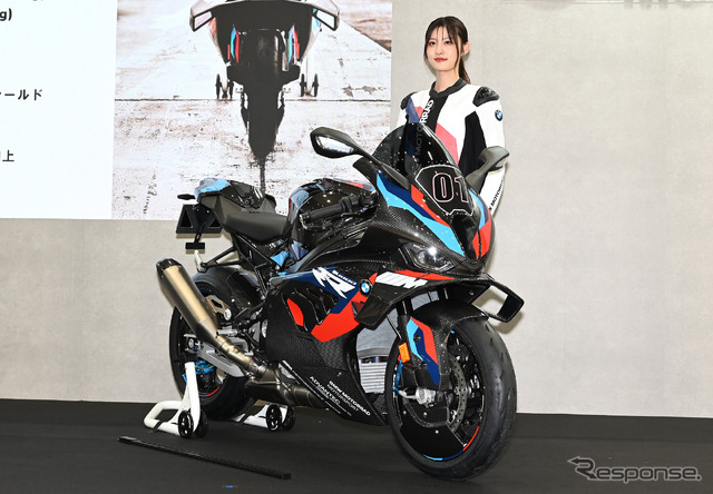 BMW M1000RR(東京モーターサイクルショー2023)