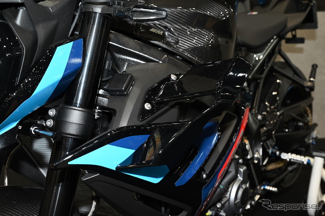 BMW M1000RR（東京モーターサイクルショー2023）