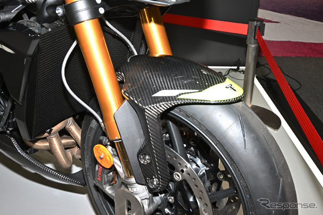 トライアンフ ストリートトリプル765 Moto2エディション(東京モーターサイクルショー2023)