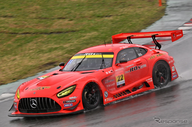 22 アールキューズ AMG GT3