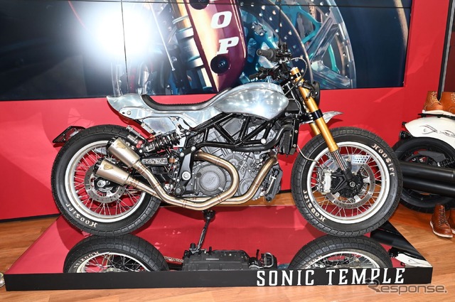 FTR1200SをカスタムしたB’z稲葉浩志氏の愛車『ソニック・テンプル』(東京モーターサイクルショー2023)