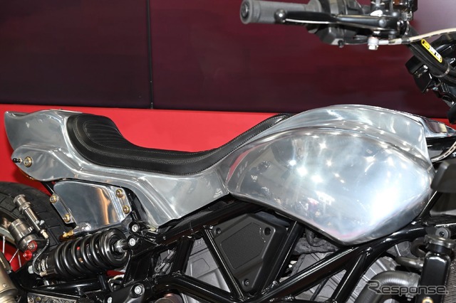 FTR1200SをカスタムしたB’z稲葉浩志氏の愛車『ソニック・テンプル』(東京モーターサイクルショー2023)