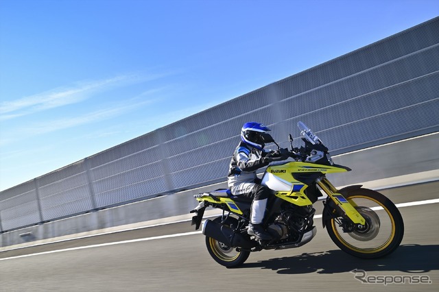 スズキ Vストローム1050DE