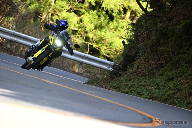 スズキ Vストローム1050DE