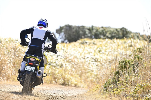 スズキ Vストローム1050DE