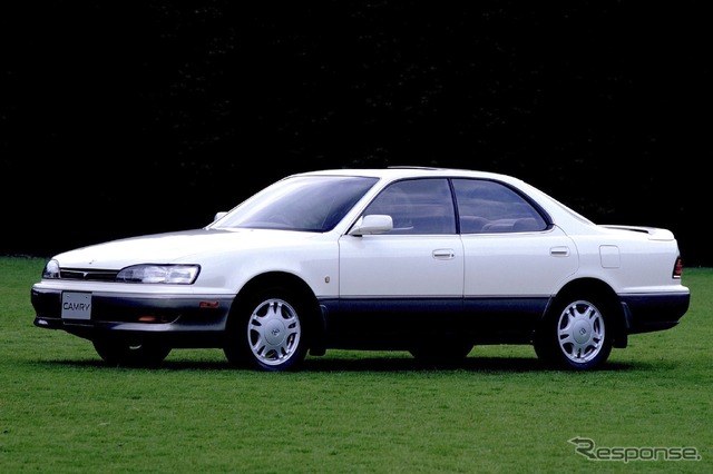 4代目:カムリ(ハードトップ、1990年~)