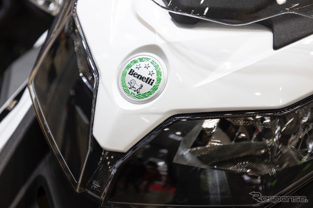 ベネリ『TRK502X』(東京モーターサイクルショー2023)
