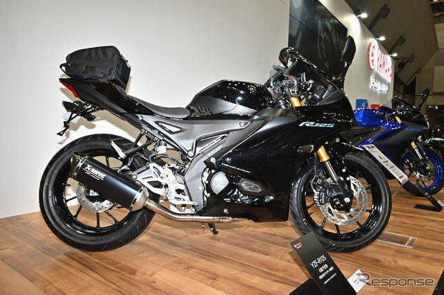 ヤマハ YZF-R125のアクセサリー装着車(東京モーターサイクルショー2023)