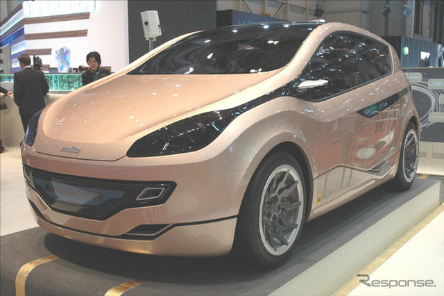 【ジュネーブモーターショー09】マグナシュタイア MILA…フレキシブルなEV