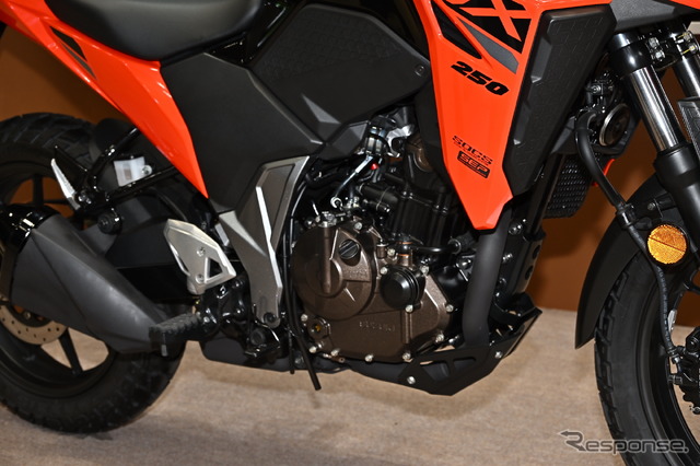スズキ VストロームSX(東京モーターサイクルショー2023)