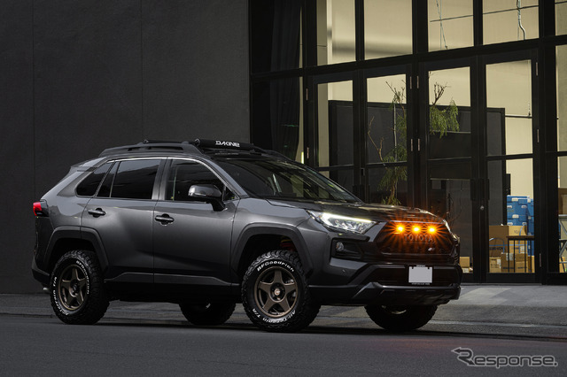 RAV4の個性化に革命を起こす!見た目だけじゃない本物のオフロードホイール「ブラッドレーV」とは
