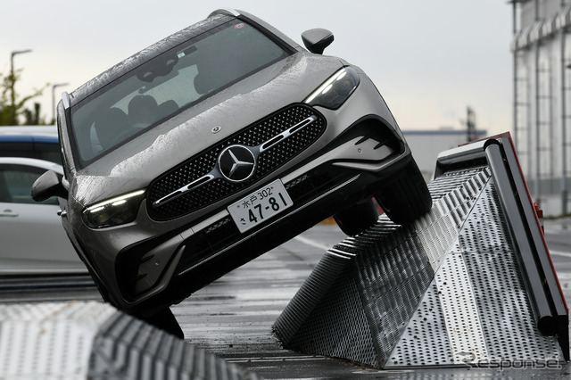 GLC 220 d 4MATIC(ISG 搭載モデル)