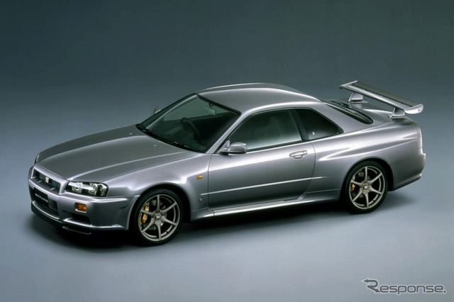 日産 スカイラインGT-R(BNR34)