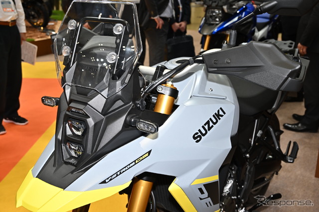 スズキ Vストローム800DE(東京モーターサイクルショー2023)