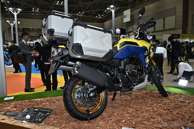 スズキ Vストローム800DE アクセサリー装着車(東京モーターサイクルショー2023)