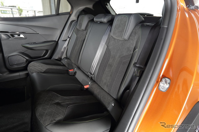 プジョー 2008 GT(ディーセル)