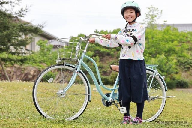 自転車でヘルメット着用