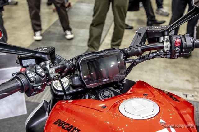 ドゥカティ ディアベルV4(東京モーターサイクルショー2023)