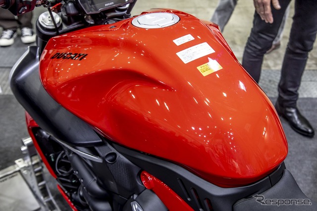 ドゥカティ ディアベルV4(東京モーターサイクルショー2023)
