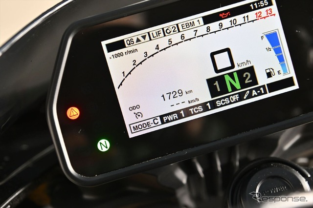 ツーリング時に役立つMODE-C。Bと同じ出力特性で。サスペンションの設定が少し穏やかになる