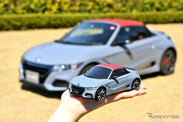 実車とミニッツのS660 Modulo X Version Z