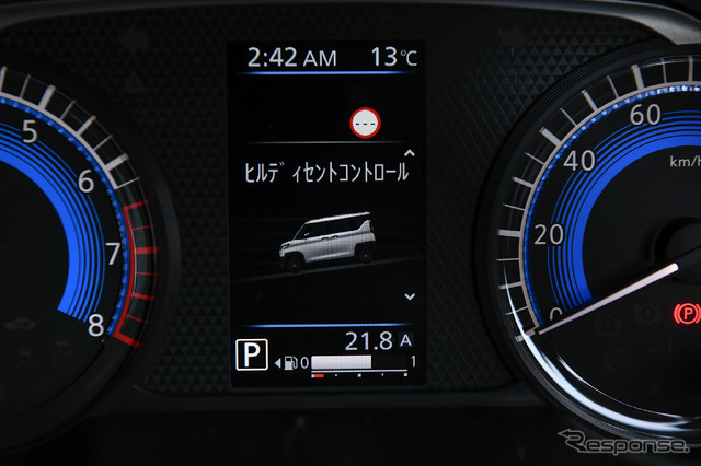 三菱 デリカミニ T Premium(ディーラーオプション アクティブトーンスタイル装着車)