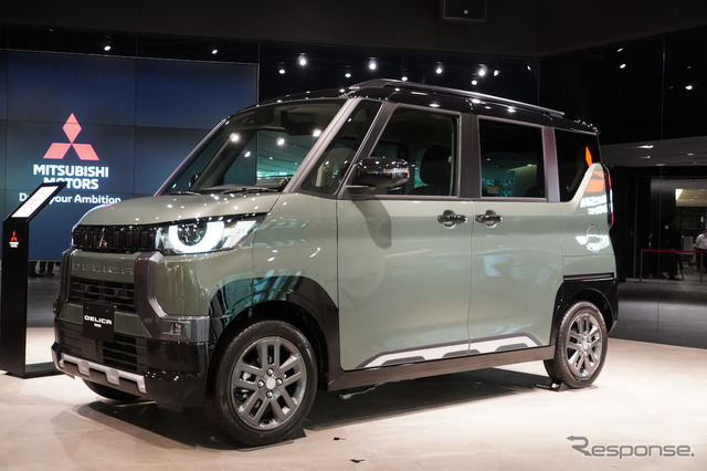 三菱自動車 デリカミニ
