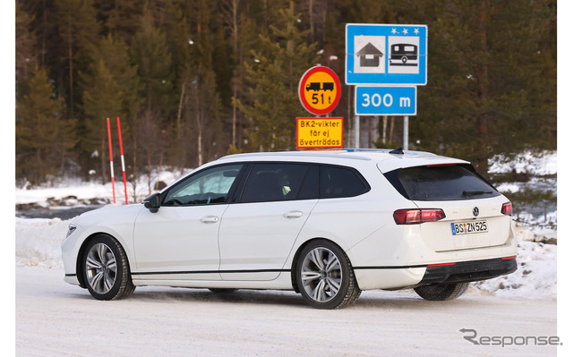 VW パサート ヴァリアント 次期型プロトタイプ(スクープ写真)