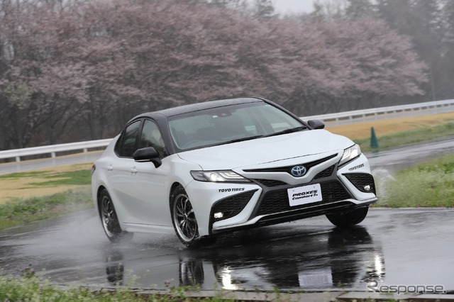 トーヨータイヤ『プロクセス・コンフォートIIs』