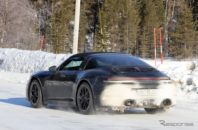 ポルシェ 911タルガ 改良新型プロトタイプ(スクープ写真)