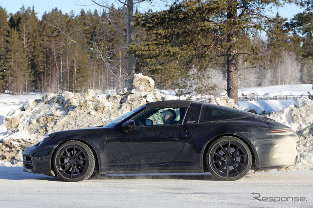 ポルシェ 911タルガ 改良新型プロトタイプ(スクープ写真)