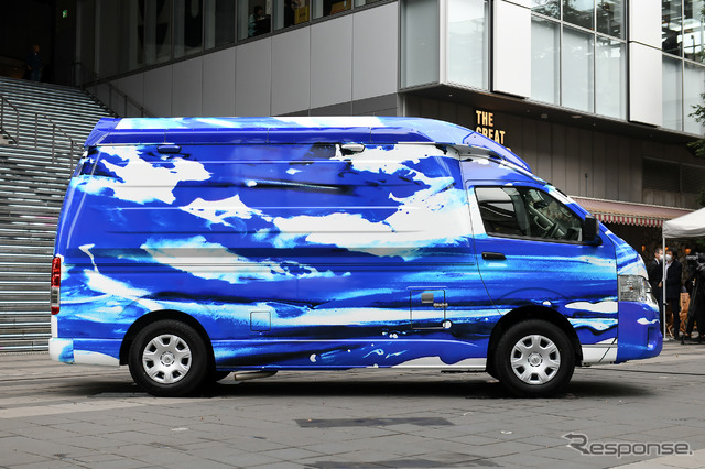 ベルリング「青い救急車」