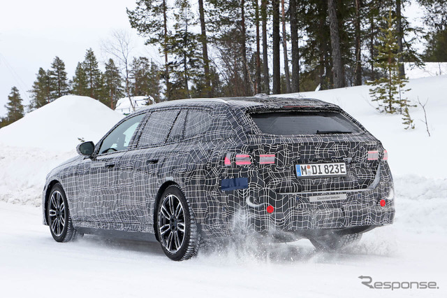 BMW i5ツーリング M60 プロトタイプ(スクープ写真)