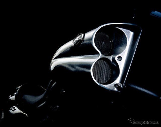 【ヤマハ VMAX 新型発表】国内発売は4月20日、231万円