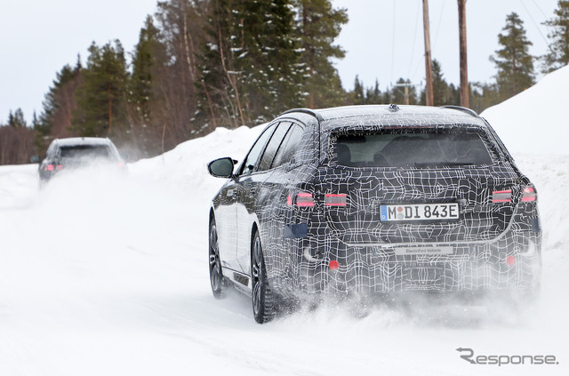 BMW i5ツーリング M60 プロトタイプ(スクープ写真)
