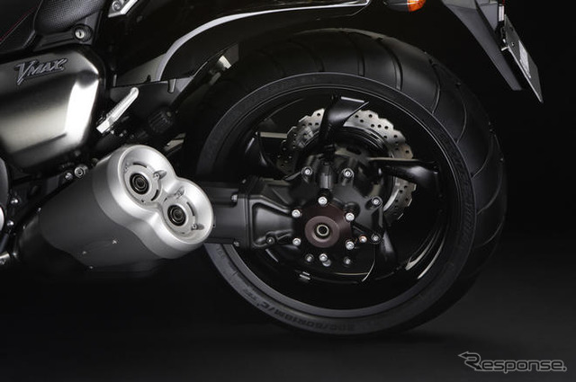 【ヤマハ VMAX 新型発表】国内発売は4月20日、231万円