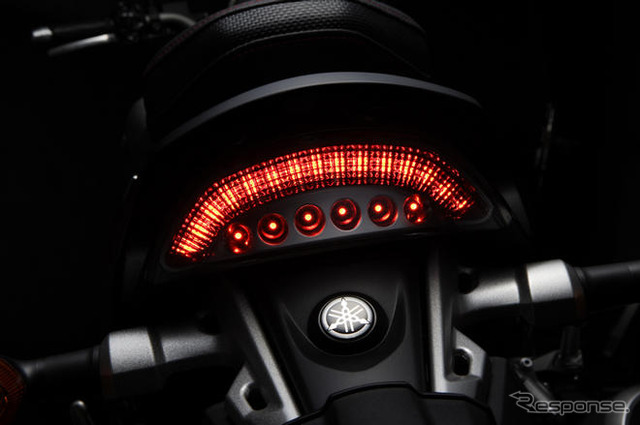 【ヤマハ VMAX 新型発表】国内発売は4月20日、231万円