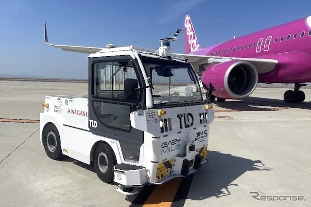 自律運転けん引車