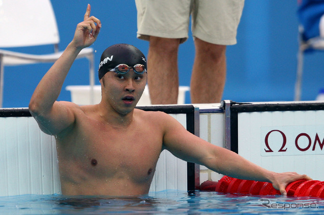 2008年北京オリンピック。競泳男子200m平泳ぎ決勝で、北島康介が金メダル