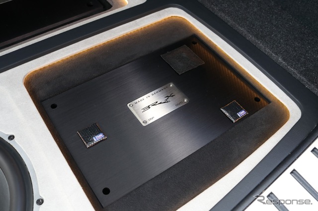 システム全体をコントロールしているのはブラックスDSP。ハイエンドなプロセッサーとして名高いモデルだ。