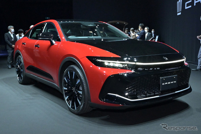 トヨタ・クラウン(クロスオーバー)プロトタイプ、2022年7月