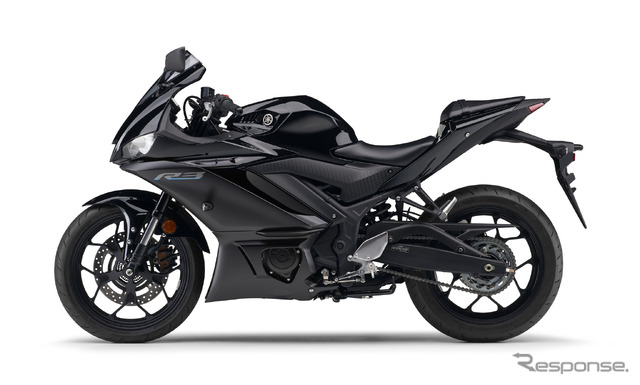 ヤマハ YZF-R3(ブラック)