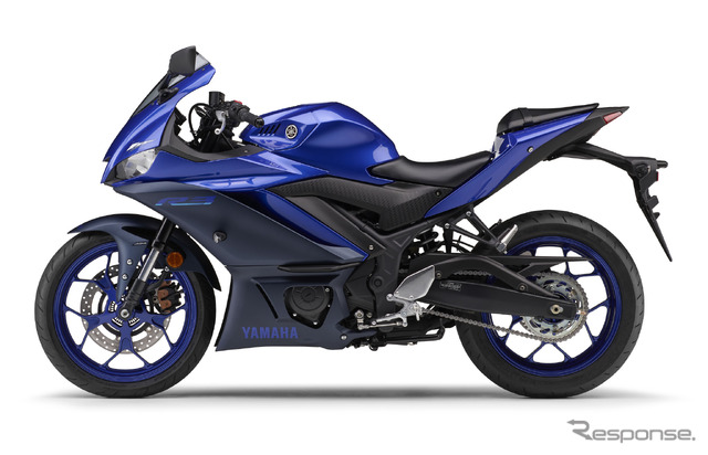 ヤマハ YZF-R3(ブルー)
