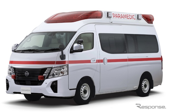 日産パラメディック