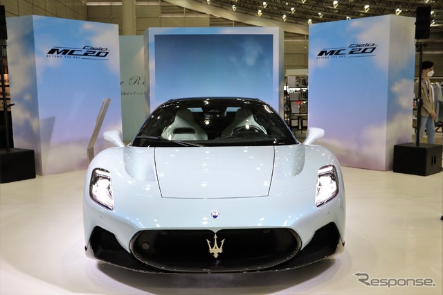 マセラティ MC20チェロ