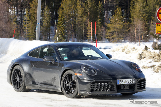 ポルシェ 911 GTS 改良新型プロトタイプ(スクープ写真)