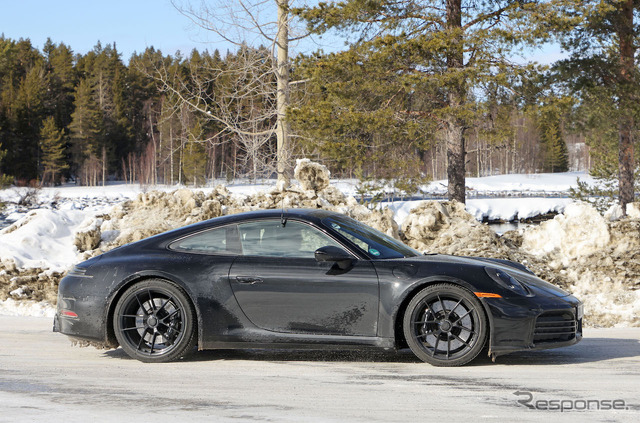 ポルシェ 911 GTS 改良新型プロトタイプ(スクープ写真)
