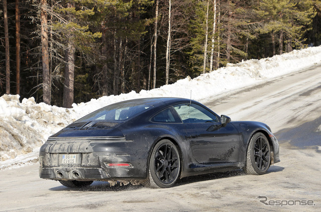 ポルシェ 911 GTS 改良新型プロトタイプ(スクープ写真)