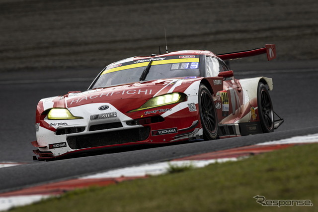 GT300クラス3位の#244 HACHI-ICHI GR Supra GT(佐藤公哉/三宅淳詞)